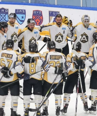 Экипировка для профессионального клуба ХК Алматы